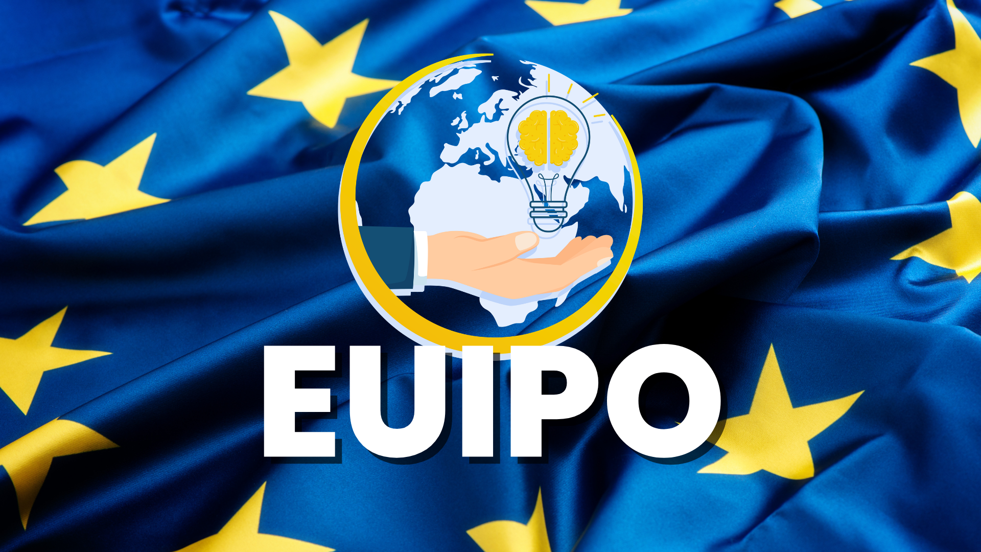 Mano che regge una lampadina con un cervello davanti a globo e bandiera UE, scritta bianca EUIPO – marchio tutelato nell'UE